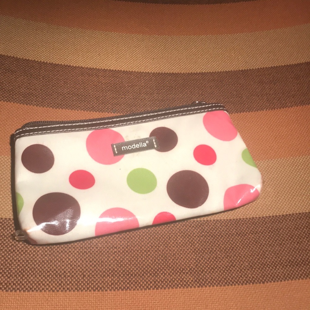 Makeup bag